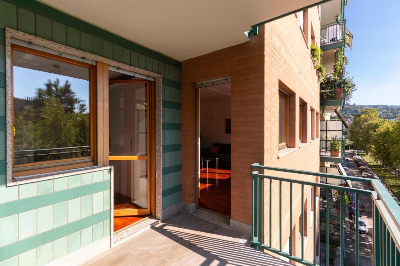 Apartment Cozy&spacious Apt 2 Min Walk From The Tram Stop!