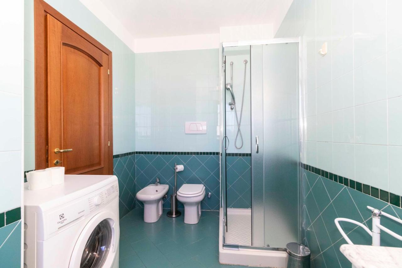 Apartment Cozy&spacious Apt 2 Min Walk From The Tram Stop! *