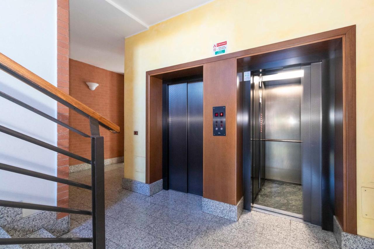 Apartment Cozy&spacious Apt 2 Min Walk From The Tram Stop! Turin
