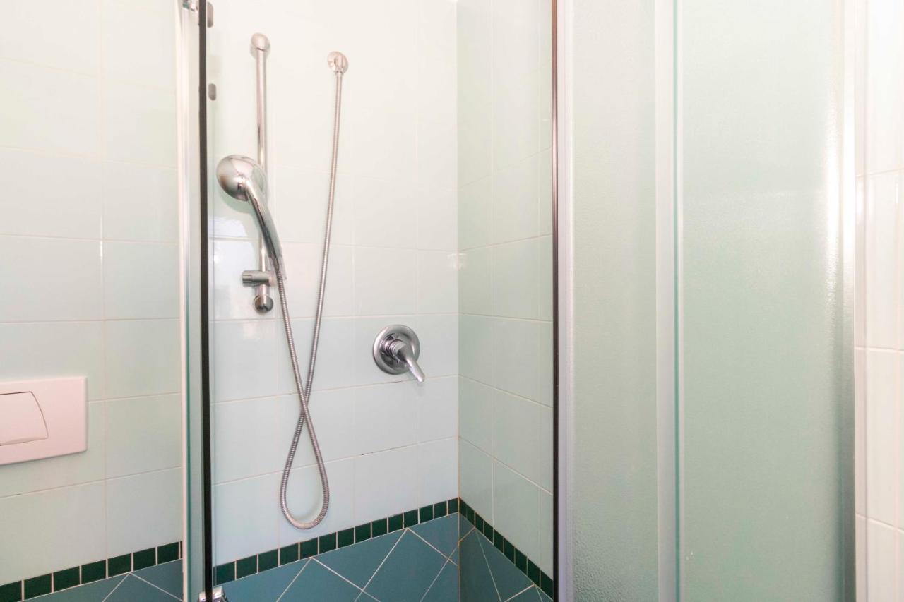 Cozy&spacious Apt 2 Min Walk From The Tram Stop! * Turin